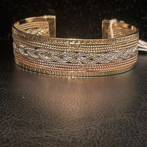 18K GOLD PLATED WOMEN BRACELET
